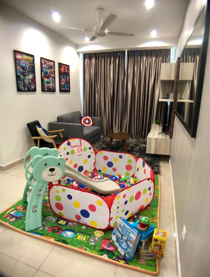 Apartment Legoland: Themed Family House At Puteri Harbour *